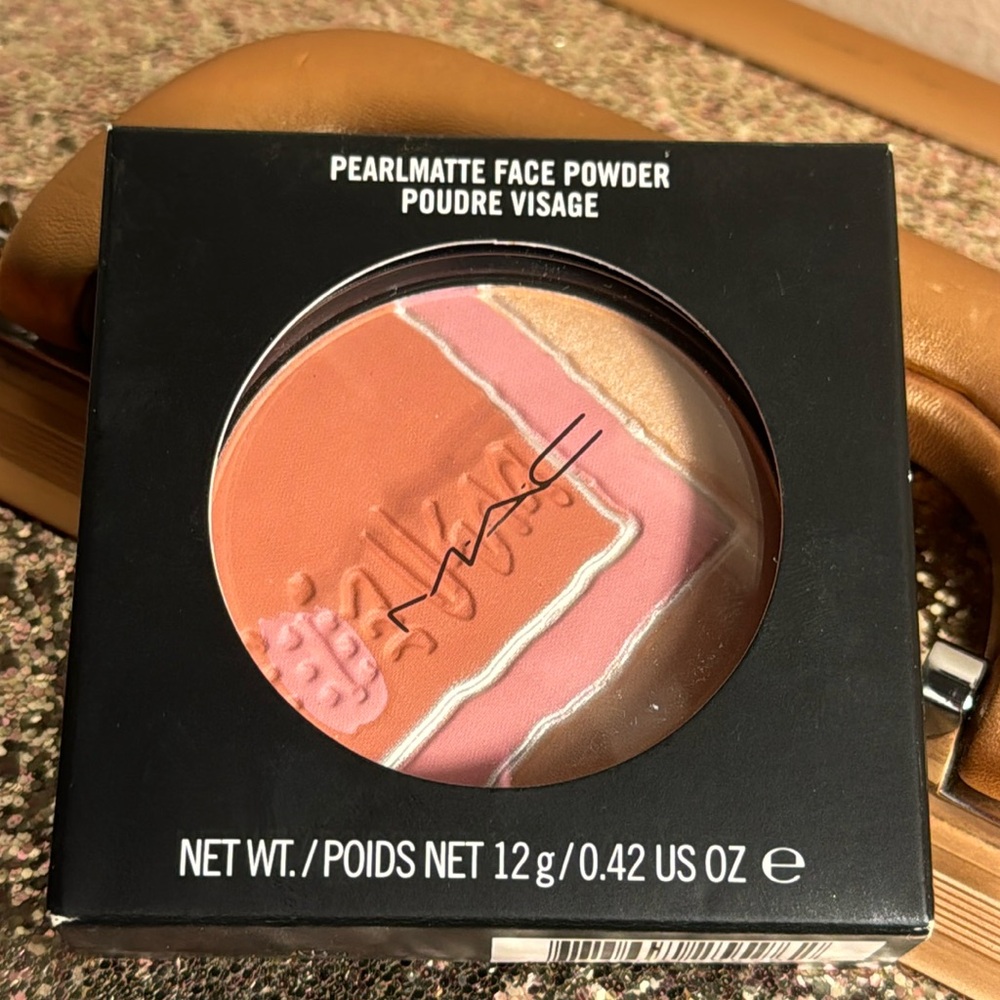 MAC COSMETICS Pearlmatte Face Powder - Flower Fantasy - NEW